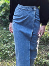 Load image into Gallery viewer, Denim wrap skirt
